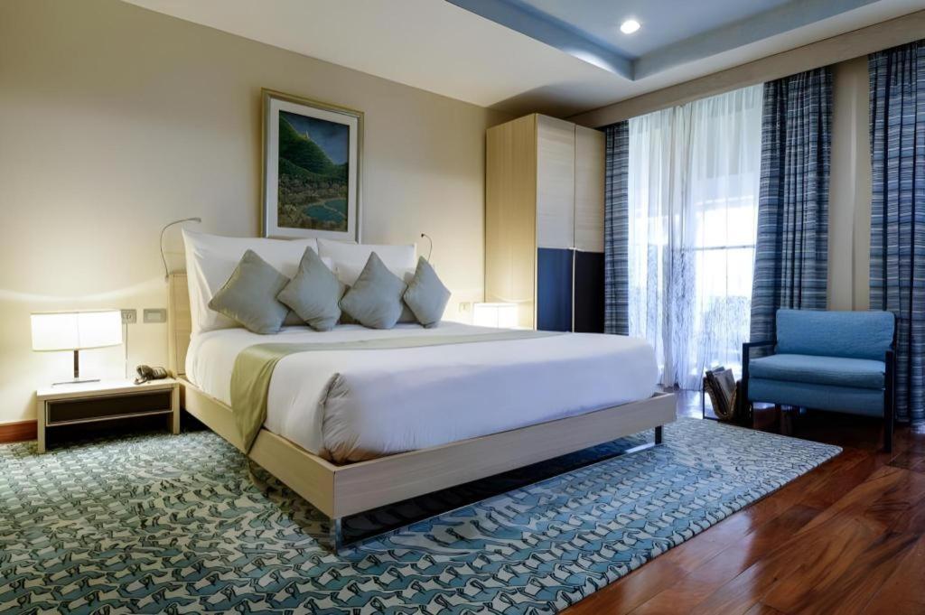 Baan Souchada Resort & Spa Sara Buri Екстериор снимка