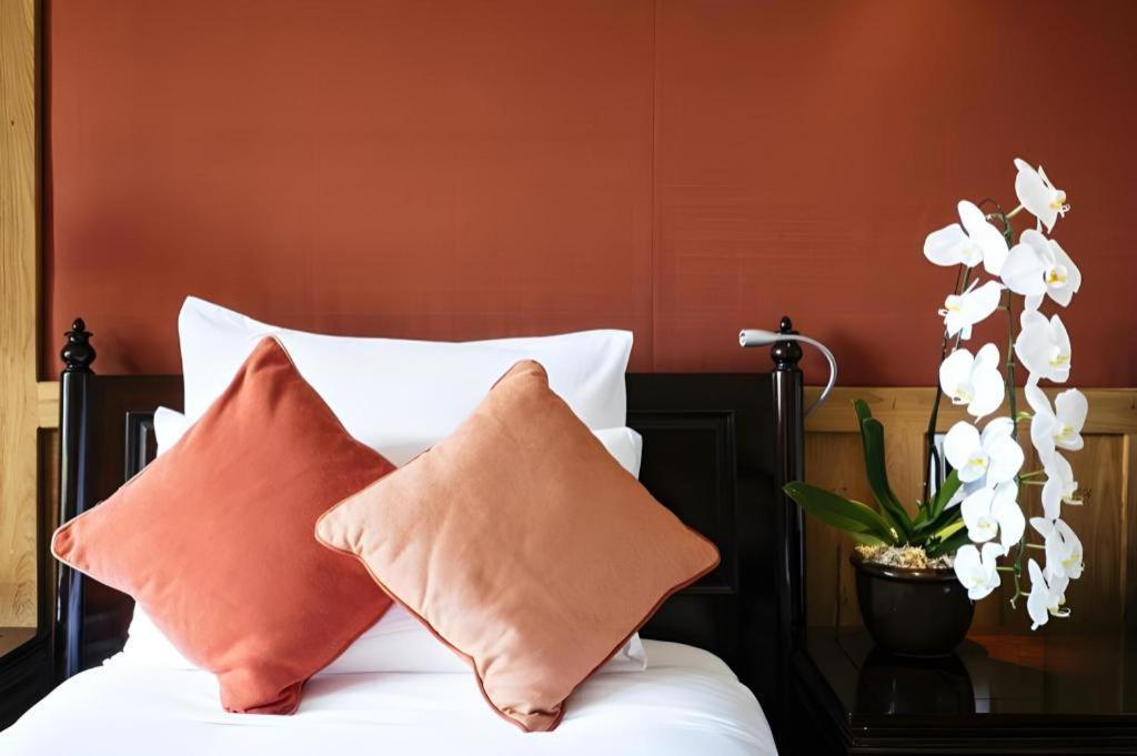 Baan Souchada Resort & Spa Sara Buri Екстериор снимка