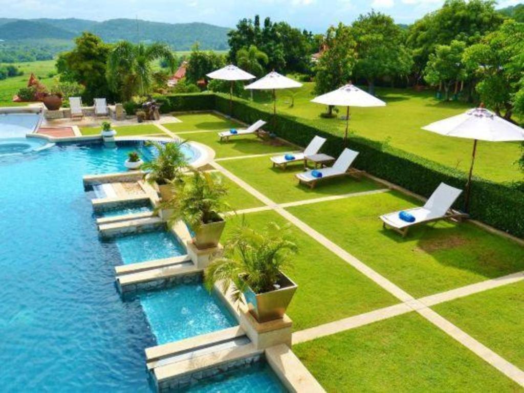 Baan Souchada Resort & Spa Sara Buri Екстериор снимка